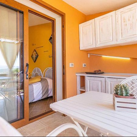Casa Sharon Appartamento Vista Mare Ad Ольбия Экстерьер фото